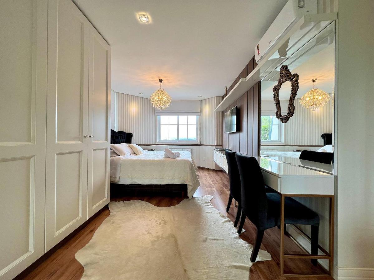 Apartamentos Condado Homelland Centro By Achei גראמדו מראה חיצוני תמונה